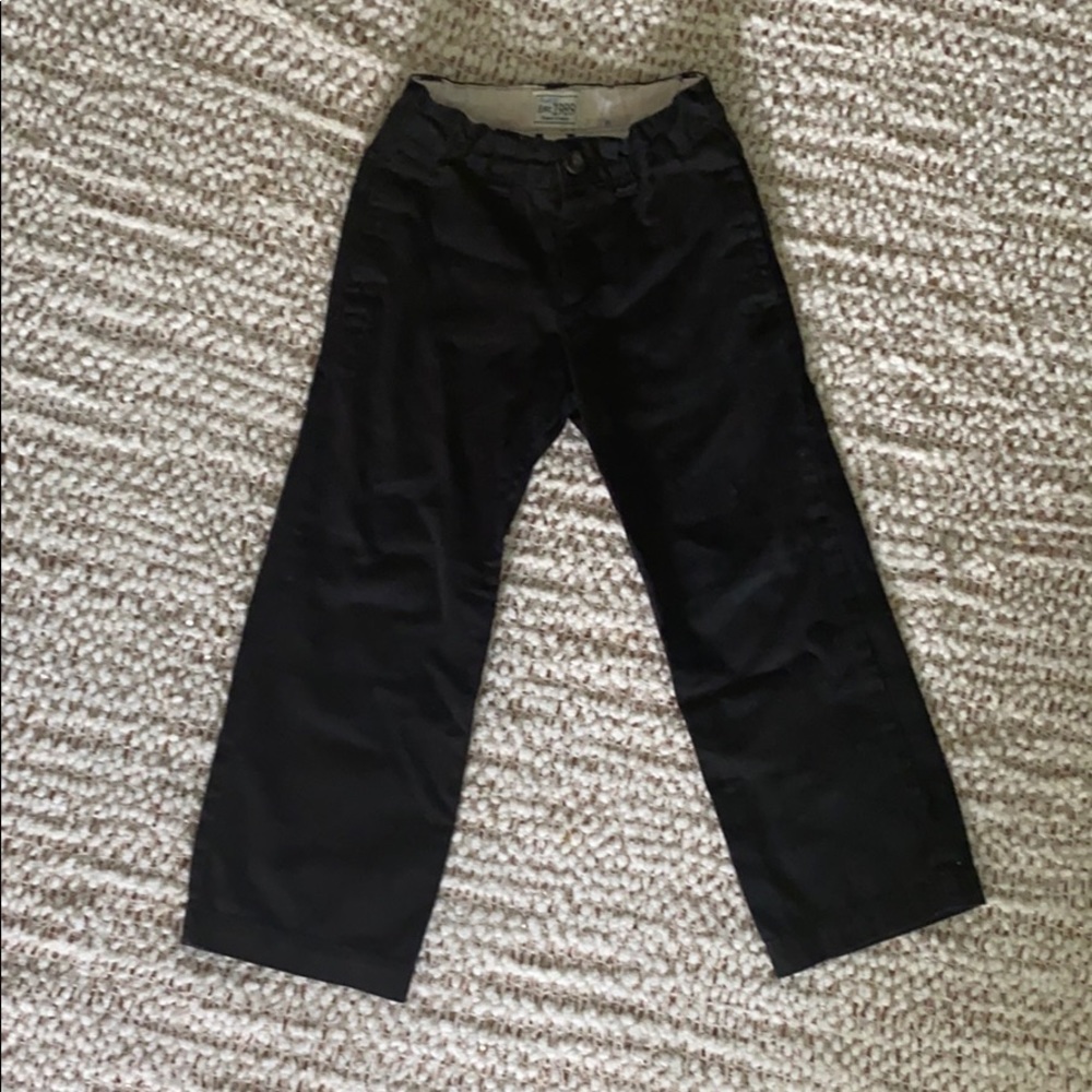 Boys place pants size 5.